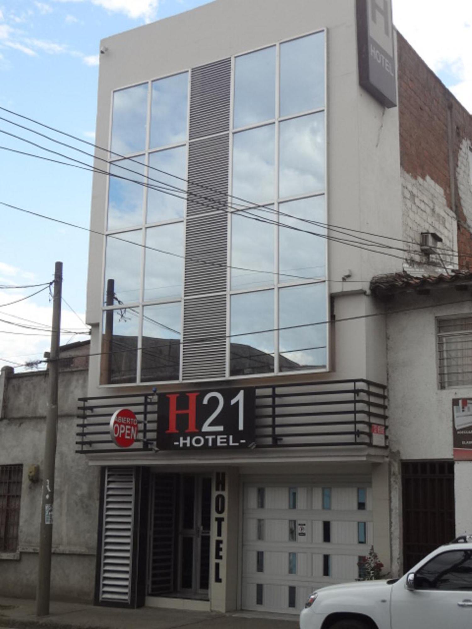 Hotel H21 Cali Exterior photo